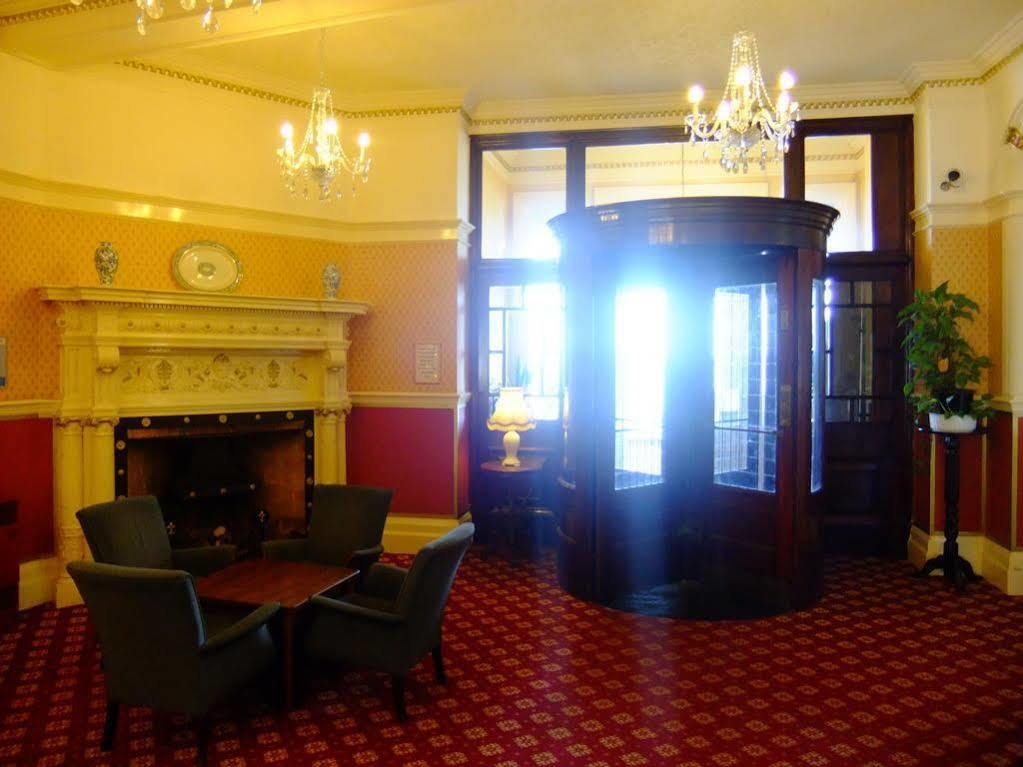 De Paris Hotel
